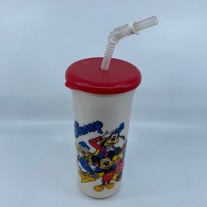 Vintage 90’s Disney Coca Cola 32oz. Sport Quart Plastic Sipper.  EUC.